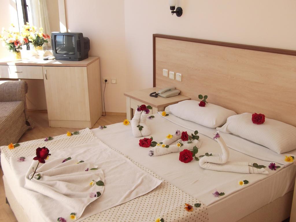Poseidon Cesme Resort Phòng bức ảnh