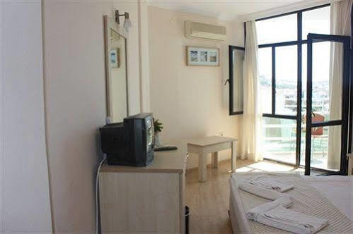 Poseidon Cesme Resort Ngoại thất bức ảnh