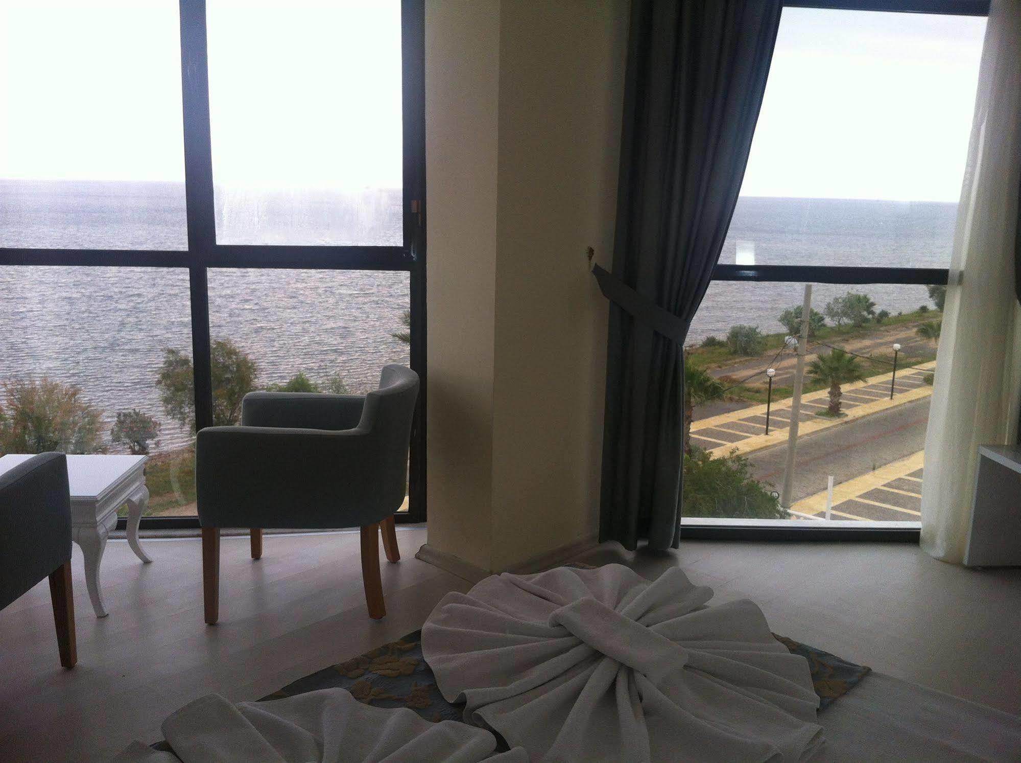 Poseidon Cesme Resort Ngoại thất bức ảnh